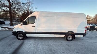 2014 Freightliner Sprinter High Roof Extended w/170  WB Van 3D   - Photo 3 - Manassas, VA 20109