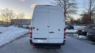 2014 Freightliner Sprinter High Roof Extended w/170  WB Van 3D   - Photo 6 - Manassas, VA 20109