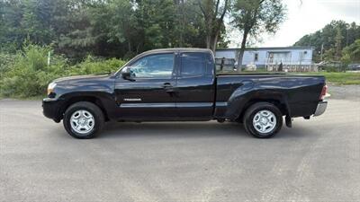 2011 Toyota Tacoma Pickup 4D 6 ft - Photo 10 - Manassas, VA 20109