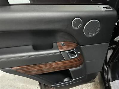 2016 Land Rover Range Rover HSE Sport Utility 4D - Photo 27 - Manassas, VA 20109