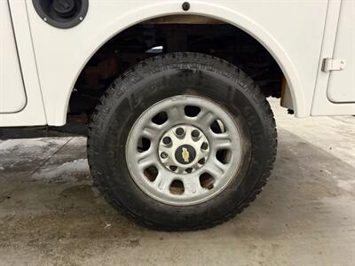 2013 Chevrolet Silverado 3500HD CC Cab & Chassis 2D   - Photo 46 - Manassas, VA 20109