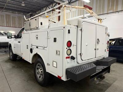 2013 Chevrolet Silverado 3500HD CC Cab & Chassis 2D   - Photo 8 - Manassas, VA 20109