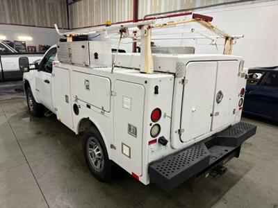 2013 Chevrolet Silverado 3500HD CC Cab & Chassis 2D   - Photo 9 - Manassas, VA 20109