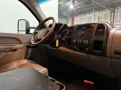 2013 Chevrolet Silverado 3500HD CC Cab & Chassis 2D   - Photo 43 - Manassas, VA 20109