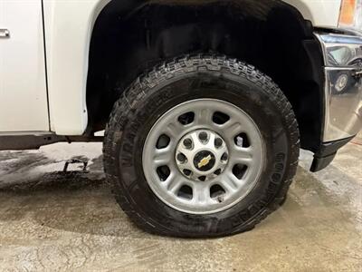 2013 Chevrolet Silverado 3500HD CC Cab & Chassis 2D   - Photo 44 - Manassas, VA 20109