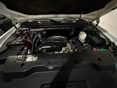 2013 Chevrolet Silverado 3500HD CC Cab & Chassis 2D   - Photo 48 - Manassas, VA 20109