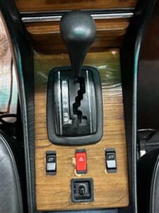 1983 Mercedes-Benz SL 2D Coupe Roadster - Photo 21 - Manassas, VA 20109