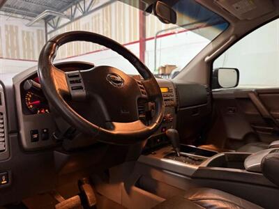 2005 Nissan Titan LE Pickup 4D 5 1/2 ft   - Photo 33 - Manassas, VA 20109