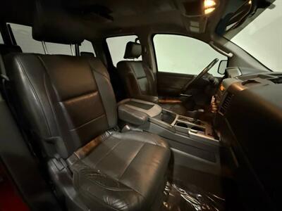 2005 Nissan Titan LE Pickup 4D 5 1/2 ft   - Photo 43 - Manassas, VA 20109