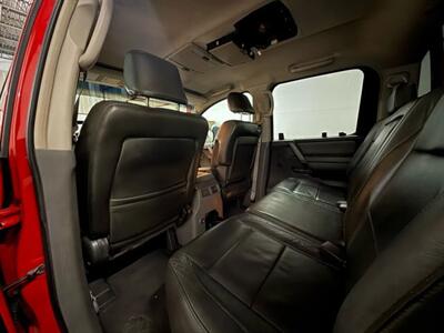 2005 Nissan Titan LE Pickup 4D 5 1/2 ft   - Photo 36 - Manassas, VA 20109