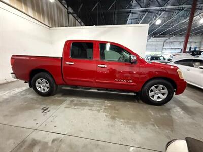 2005 Nissan Titan LE Pickup 4D 5 1/2 ft   - Photo 3 - Manassas, VA 20109