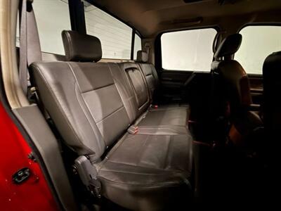 2005 Nissan Titan LE Pickup 4D 5 1/2 ft   - Photo 41 - Manassas, VA 20109