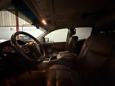 2005 Nissan Titan LE Pickup 4D 5 1/2 ft   - Photo 31 - Manassas, VA 20109