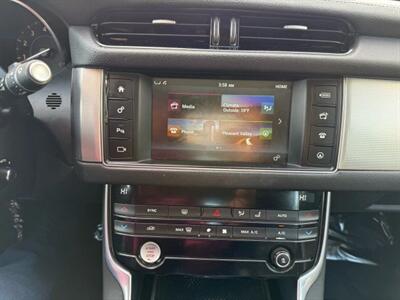 2016 Jaguar XF XF 3.5t Prestige Sedan 4D   - Photo 25 - Manassas, VA 20109