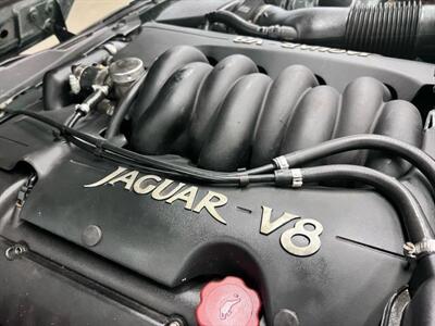 1997 Jaguar XK8 Coupe 2D   - Photo 34 - Manassas, VA 20109