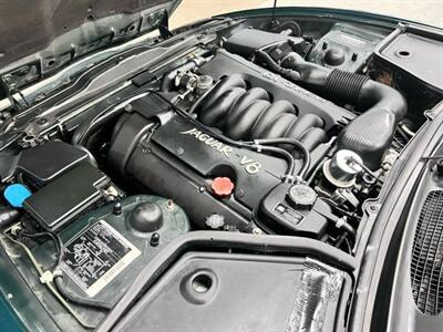 1997 Jaguar XK8 Coupe 2D   - Photo 33 - Manassas, VA 20109