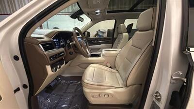 2021 GMC Yukon Denali Sport Utility 4D   - Photo 39 - Manassas, VA 20109