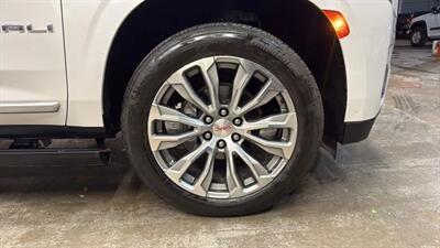 2021 GMC Yukon Denali Sport Utility 4D   - Photo 72 - Manassas, VA 20109