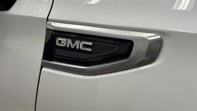 2021 GMC Yukon Denali Sport Utility 4D   - Photo 17 - Manassas, VA 20109