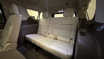 2021 GMC Yukon Denali Sport Utility 4D   - Photo 51 - Manassas, VA 20109
