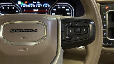 2021 GMC Yukon Denali Sport Utility 4D   - Photo 25 - Manassas, VA 20109