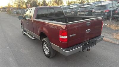2006 Ford F-150 XLT Pickup 4D 5 1/2 ft   - Photo 11 - Manassas, VA 20109