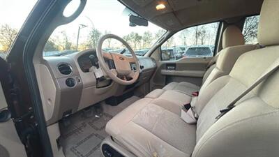2006 Ford F-150 XLT Pickup 4D 5 1/2 ft   - Photo 19 - Manassas, VA 20109