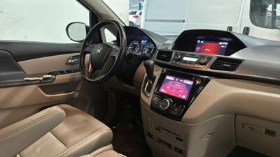 2014 Honda Odyssey EX-L Minivan 4D - Photo 60 - Manassas, VA 20109