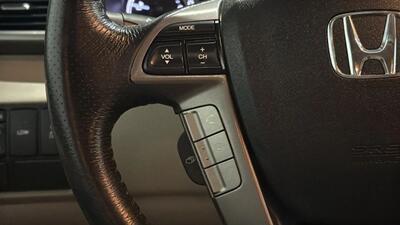 2014 Honda Odyssey EX-L Minivan 4D - Photo 19 - Manassas, VA 20109