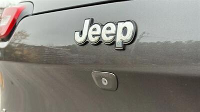 2015 Jeep Cherokee Latitude Sport Utility 4D   - Photo 18 - Manassas, VA 20109