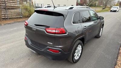 2015 Jeep Cherokee Latitude Sport Utility 4D   - Photo 5 - Manassas, VA 20109
