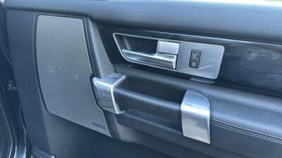 2011 Land Rover LR4 Sport Utility 4D - Photo 56 - Manassas, VA 20109