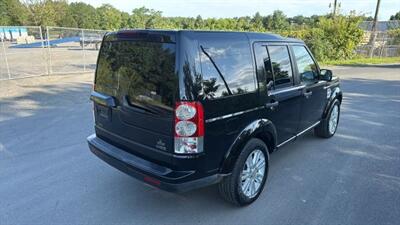 2011 Land Rover LR4 Sport Utility 4D - Photo 5 - Manassas, VA 20109