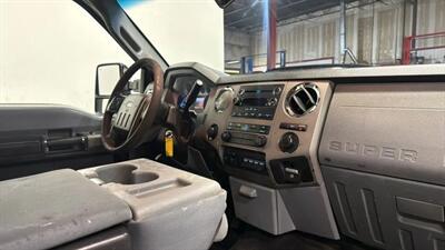 2016 Ford F-250 XLT Pickup 4D 8 ft   - Photo 43 - Manassas, VA 20109