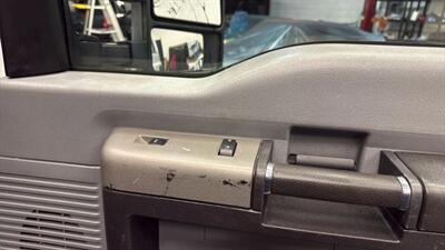 2016 Ford F-250 XLT Pickup 4D 8 ft   - Photo 44 - Manassas, VA 20109