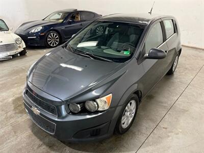 2012 Chevrolet Sonic LT Hatchback Sedan 4D   - Photo 12 - Manassas, VA 20109