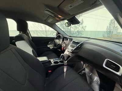 2015 Chevrolet Equinox LS Sport Utility 4D   - Photo 39 - Manassas, VA 20109