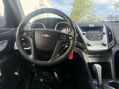 2015 Chevrolet Equinox LS Sport Utility 4D   - Photo 18 - Manassas, VA 20109