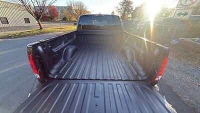 2011 GMC Sierra 1500 SLE Pickup 4D 6 1/2 ft   - Photo 18 - Manassas, VA 20109