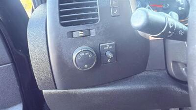 2011 GMC Sierra 1500 SLE Pickup 4D 6 1/2 ft   - Photo 28 - Manassas, VA 20109