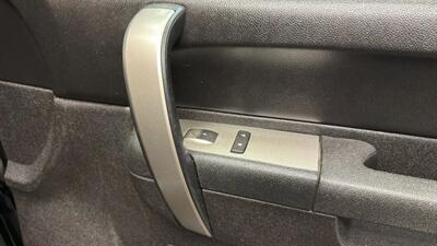 2011 Chevrolet Silverado 1500 LT Pickup 4D 5 3/4 ft   - Photo 38 - Manassas, VA 20109