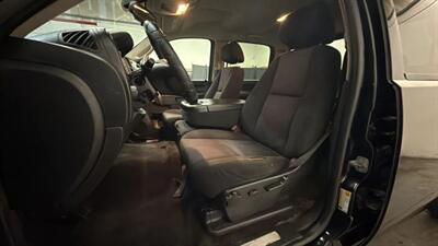 2011 Chevrolet Silverado 1500 LT Pickup 4D 5 3/4 ft   - Photo 16 - Manassas, VA 20109