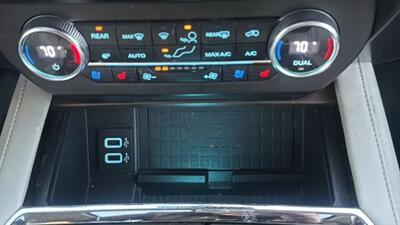 2019 Ford Expedition MAX Platinum Sport Utility 4D - Photo 33 - Manassas, VA 20109