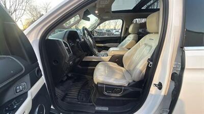 2019 Ford Expedition MAX Platinum Sport Utility 4D - Photo 39 - Manassas, VA 20109