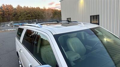 2019 Ford Expedition MAX Platinum Sport Utility 4D - Photo 15 - Manassas, VA 20109