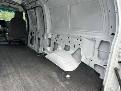 2013 Ford Van 3D   - Photo 11 - Manassas, VA 20109