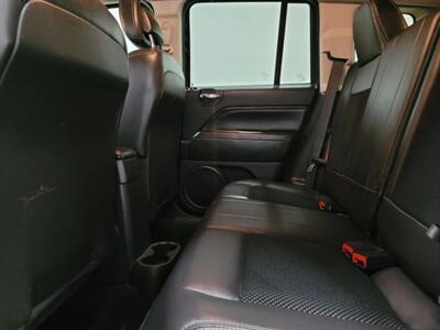 2014 Jeep Compass Latitude Sport Utility 4D   - Photo 18 - Manassas, VA 20109