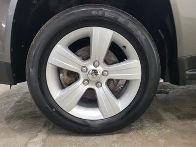 2014 Jeep Compass Latitude Sport Utility 4D   - Photo 37 - Manassas, VA 20109