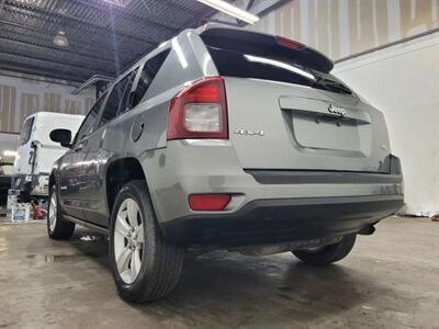 2014 Jeep Compass Latitude Sport Utility 4D   - Photo 8 - Manassas, VA 20109