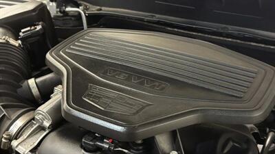 2023 Cadillac XT6 Premium Luxury Sport Utility 4D   - Photo 78 - Manassas, VA 20109